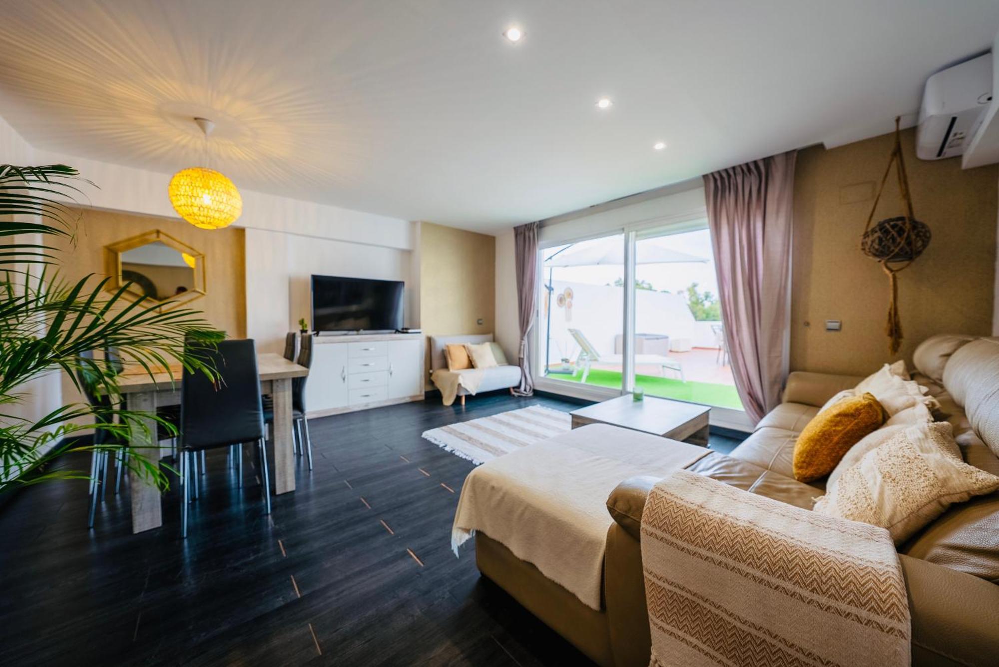 Frente A La Playa Apartamento Boutique En Marbella Ngoại thất bức ảnh