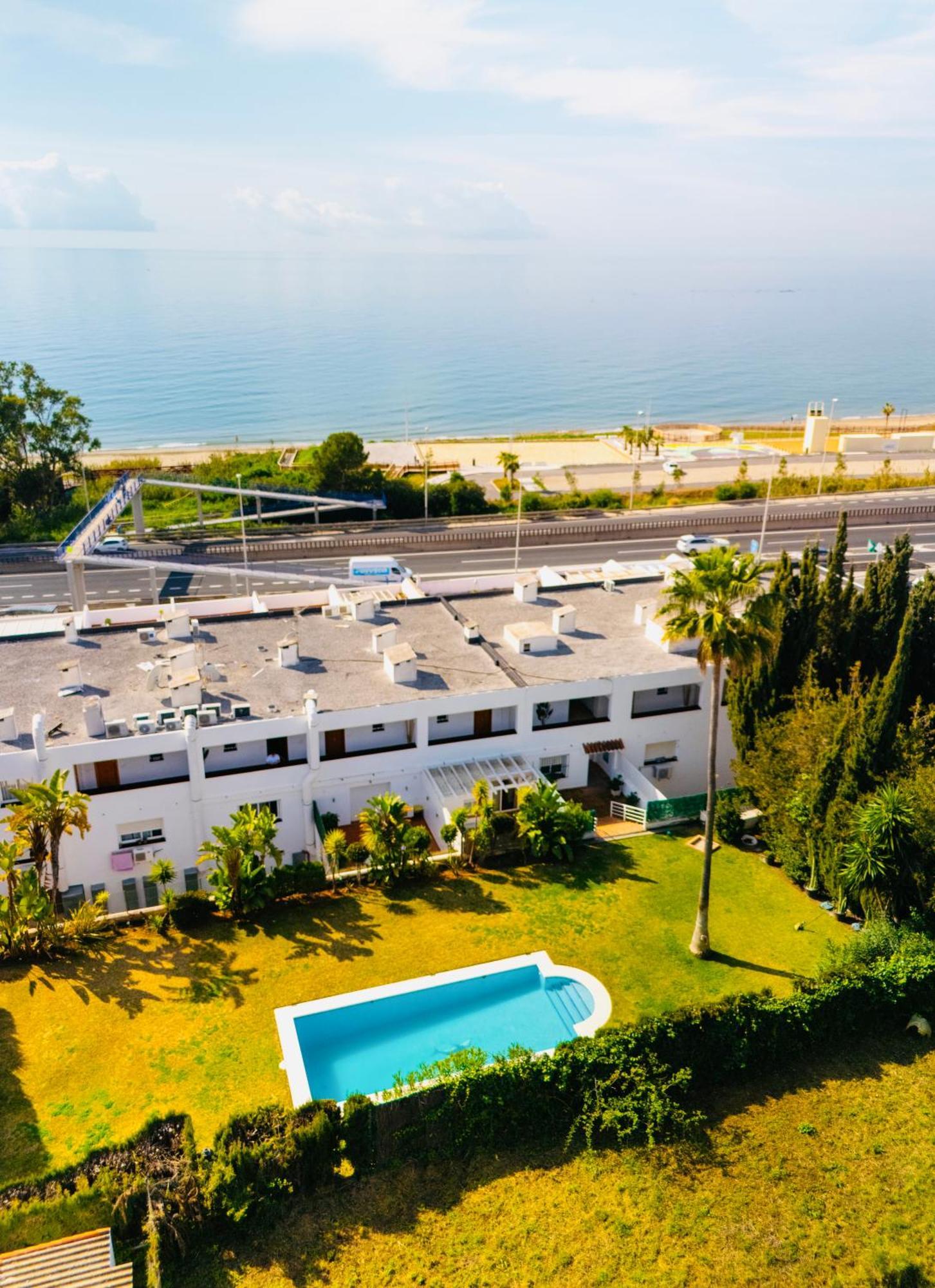 Frente A La Playa Apartamento Boutique En Marbella Ngoại thất bức ảnh